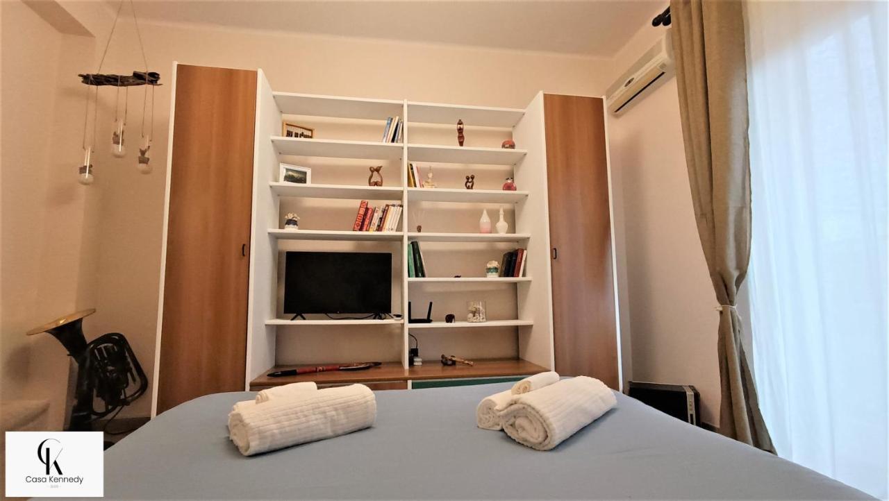 Casa Kennedy Apartment Bari Exterior foto